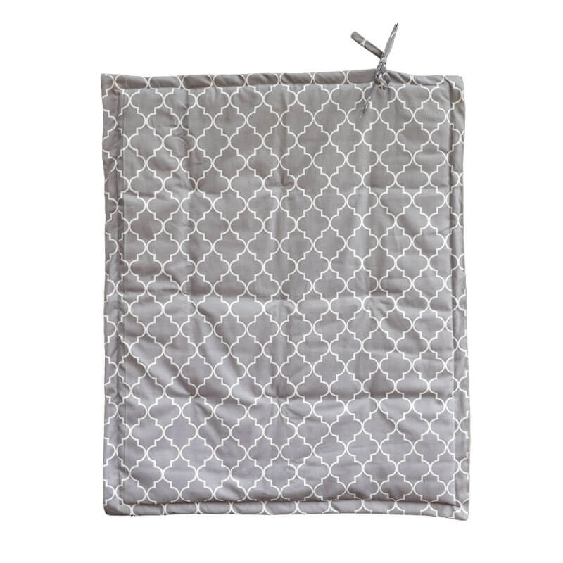 Mat Acolchado Impermeable y Reversible Figuras Gris